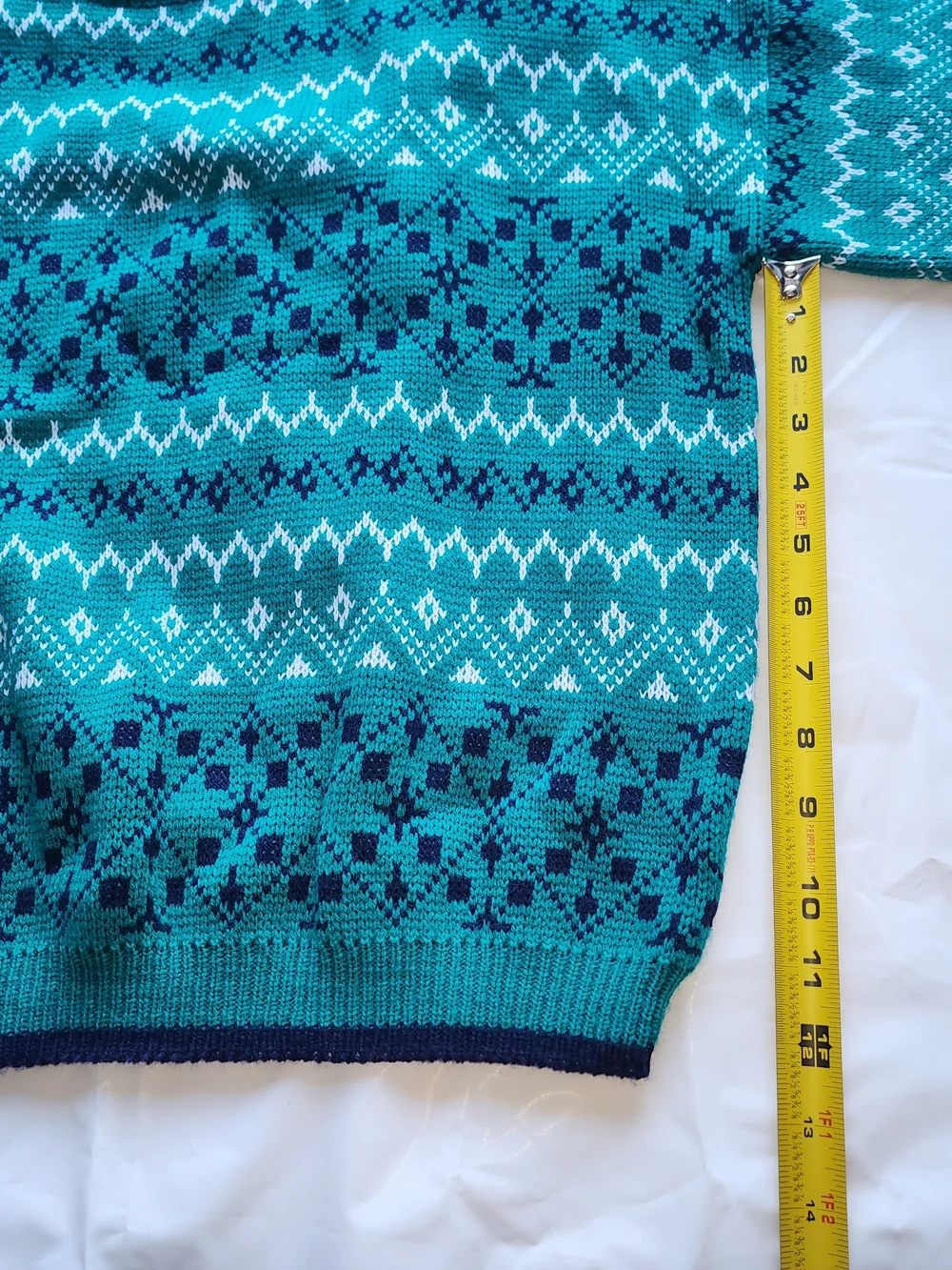 VTG URGENCY Women's Knit Sweater Multi-pattern  Geometric Rows Green Size Xlarge